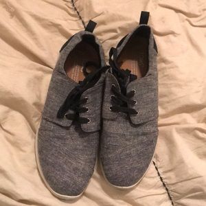 TOMs Athletic Sneakers